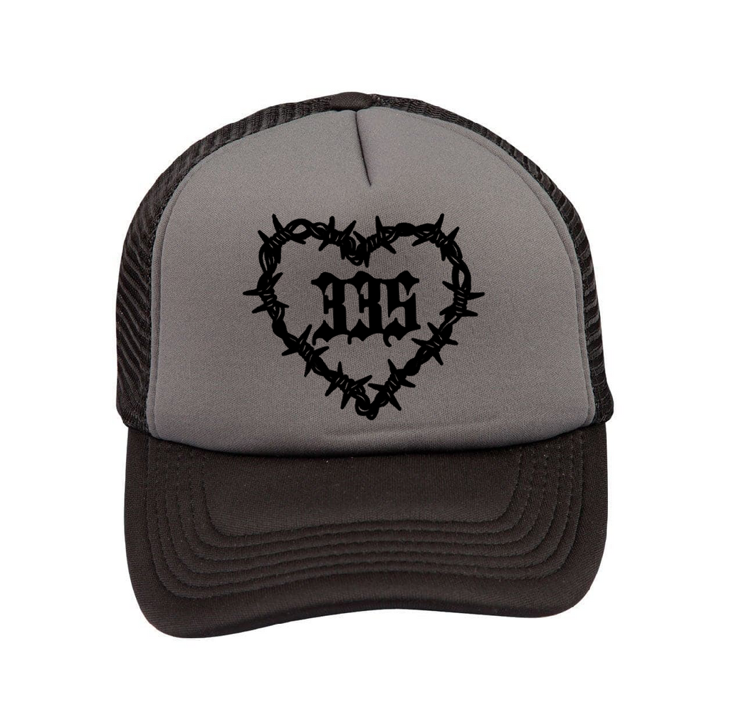 335 Heart Barb Trucker / Black / Grey